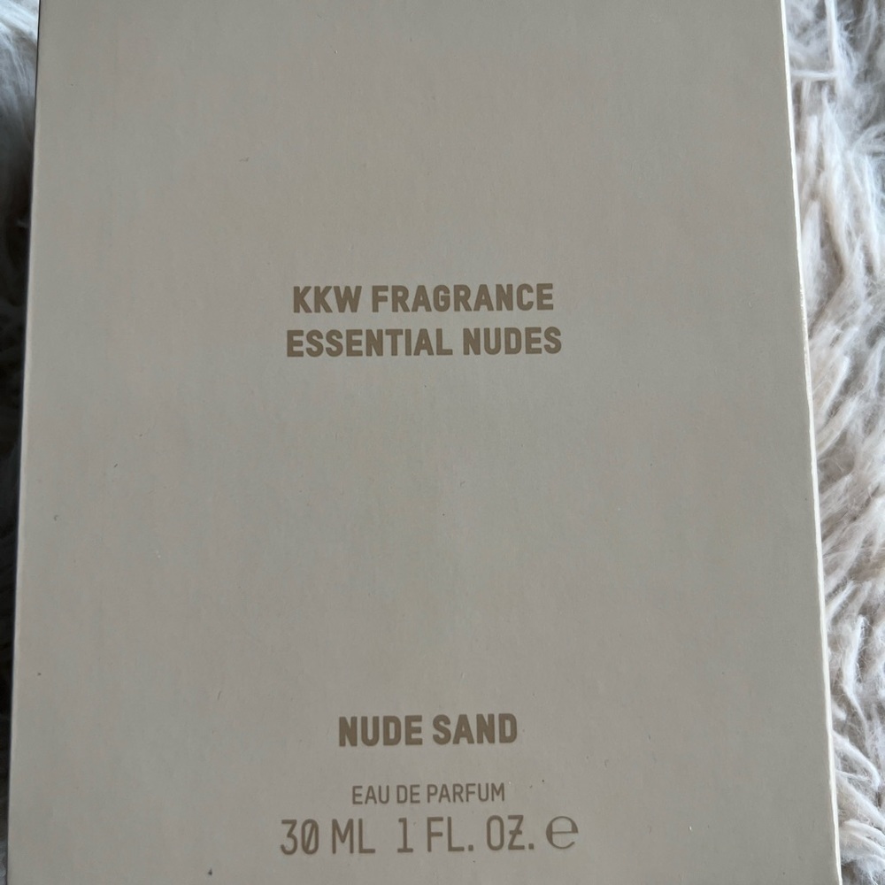 Kkw Fragrance Essential Nude Sand